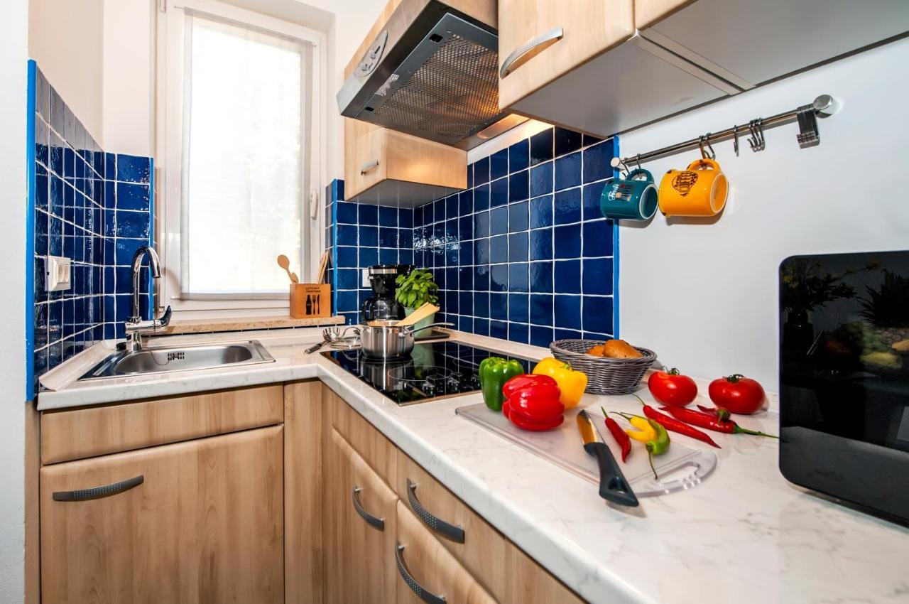 F&R Apartments II Ρόβινι Εξωτερικό φωτογραφία