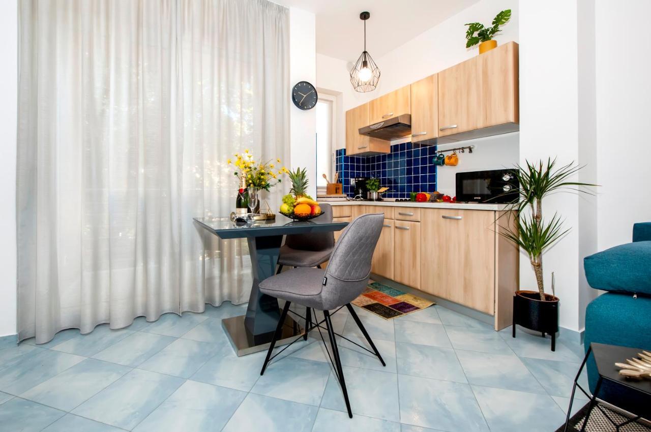 F&R Apartments II Ρόβινι Εξωτερικό φωτογραφία