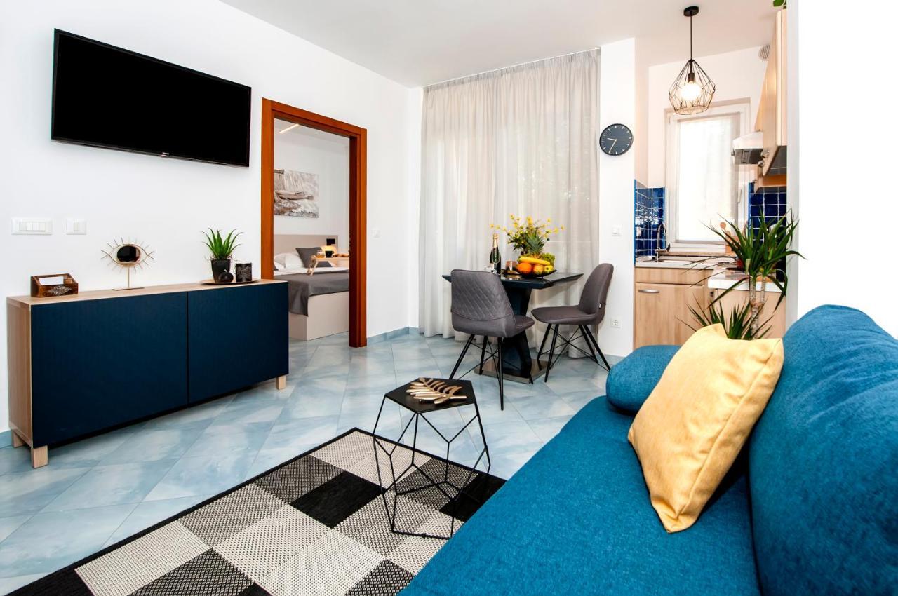 F&R Apartments II Ρόβινι Εξωτερικό φωτογραφία